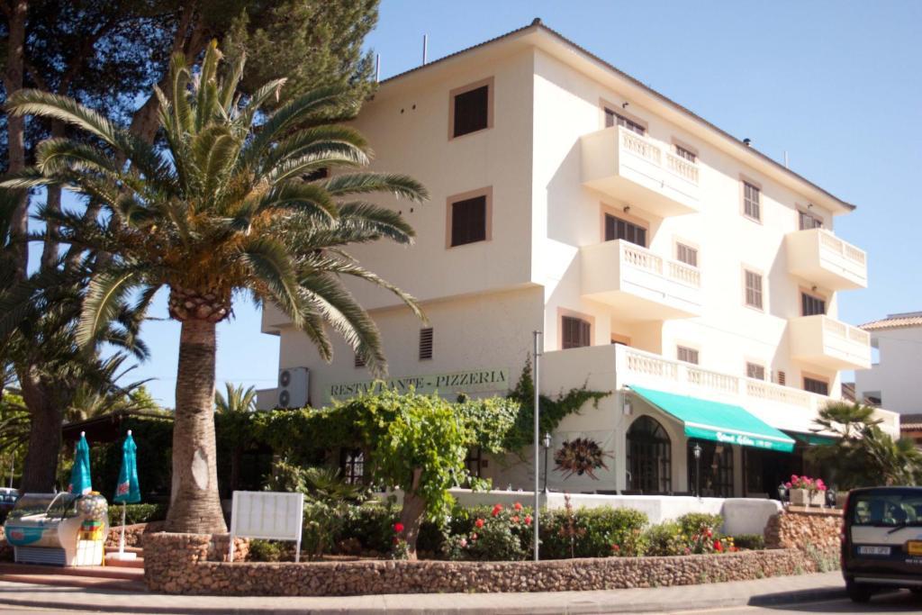 Apartamentos La Cabana Каньямель Экстерьер фото